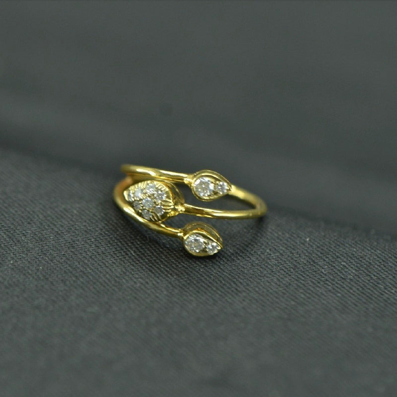 18K Ring Yellow Gold Diamond Overlap Ring | Daily Wear Fine Jewellery