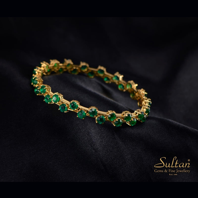 18K Yellow Gold Emerald Single Bangle | Daily Wear Fine Jewellery