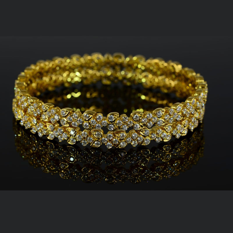 18K Yellow Gold 6 Diamond Pattern Bangle Pair | Festive Wear Fine Jewellery