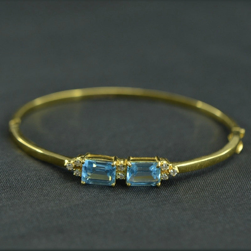 18K Yellow Gold Diamond Blue Topaz Bracelet | Festive Wear Fine Jewellery