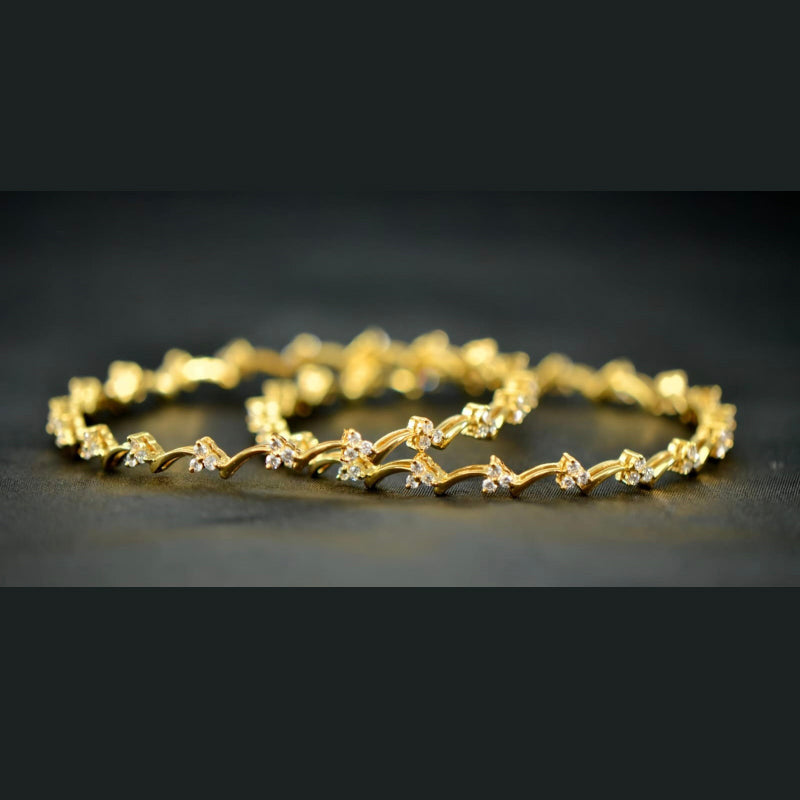 18K Yellow Gold 3 Diamond Pattern Bangle Pair | Festive Wear Fine Jewellery