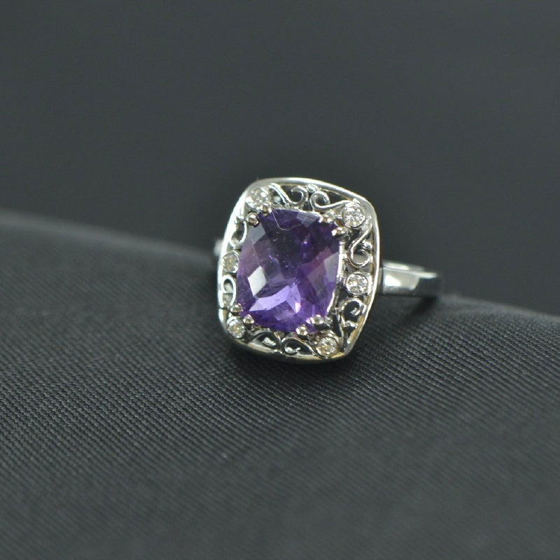 18K Ring White Gold Amethyst Diamond Ring | Festive Wear Fine Jewellery