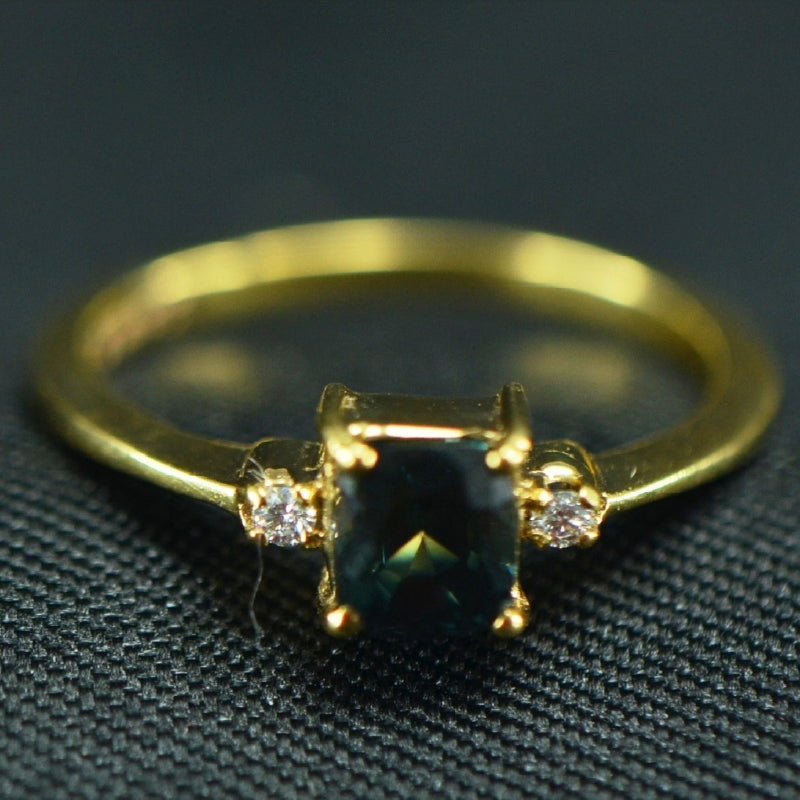 18K Ring Yellow Gold Green Garnet Diamond Ring | Daily Wear Fine Jewellery