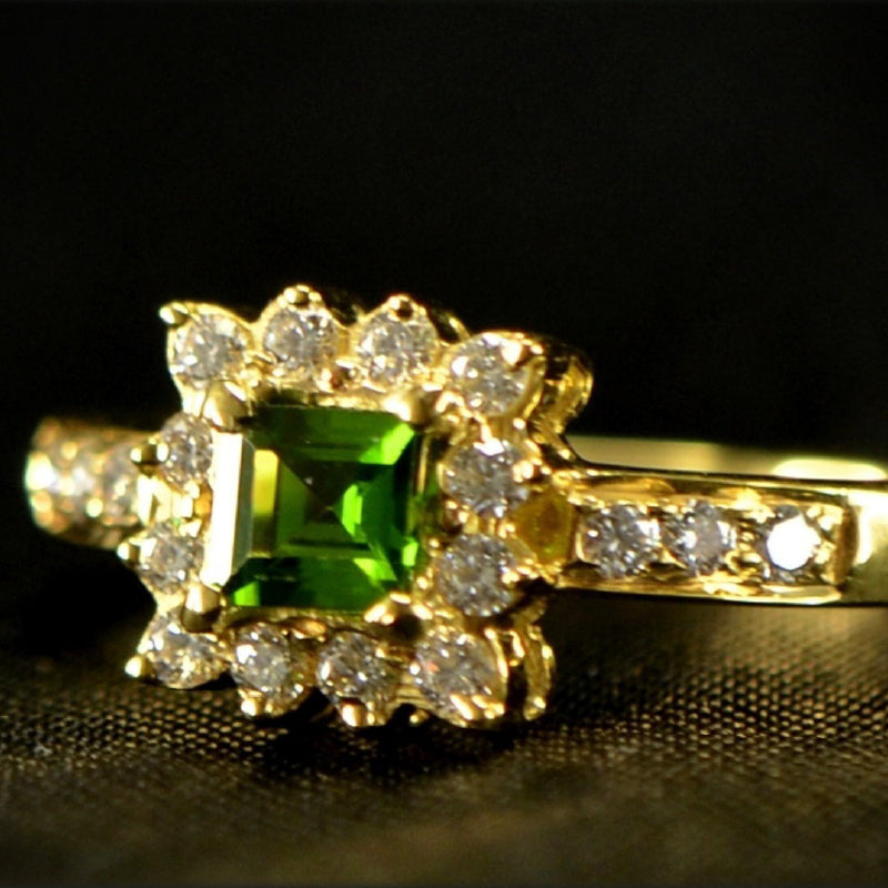 18K Ring Yellow Gold Green Garnet Diamond Ring | Daily Wear Fine Jewellery